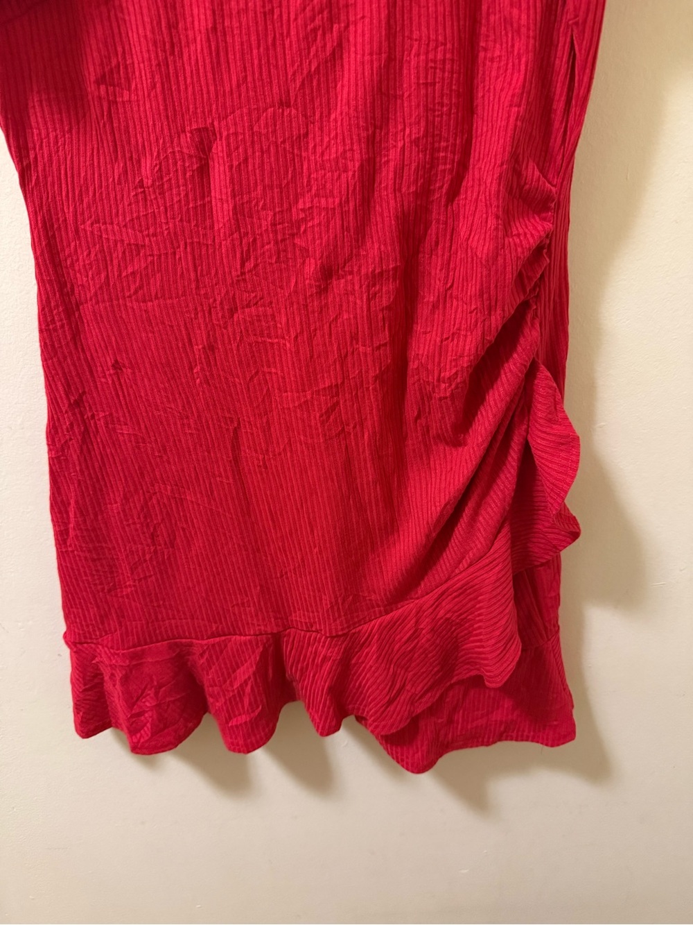 Ribbed Red Long-Sleeve Ruffle-Hem Tunic - Picture 6 of 9